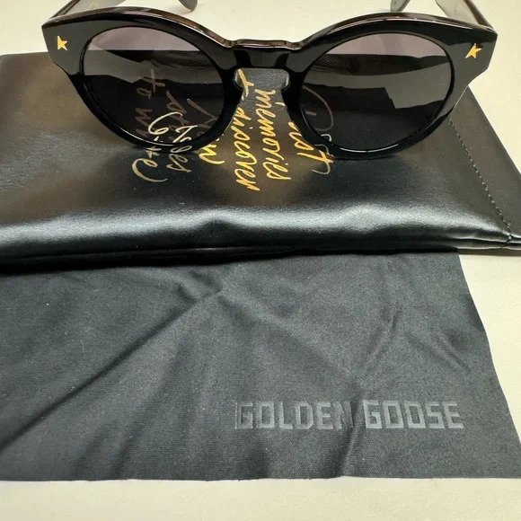 Golden Goose Cameron Panthos Sunglasses Unisex - Picture 4 of 7